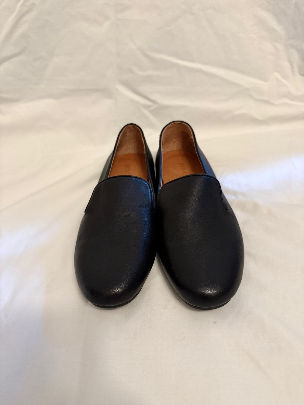 Kenneth Cole Black Leather Slip-On Loafers